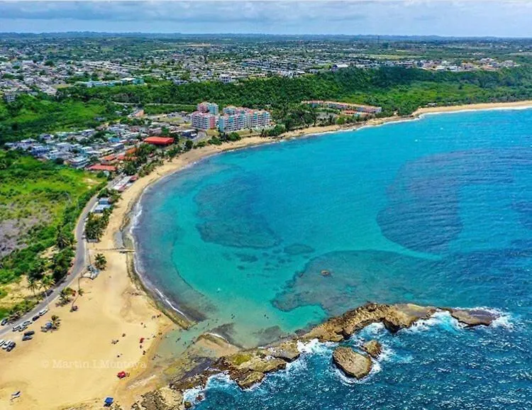 Isabela Beach Court Vacation Condo 3/2 Puerto Rico